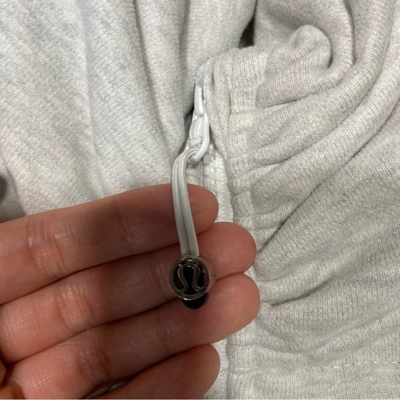 LULULEMON Womens Calm & Cozy Jacket Light Gray Size 4 - Picture 7 of 13